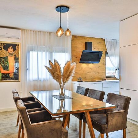 Ipm Apartments Kaštela 外观 照片