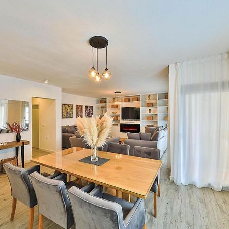 Ipm Apartments Kaštela 外观 照片