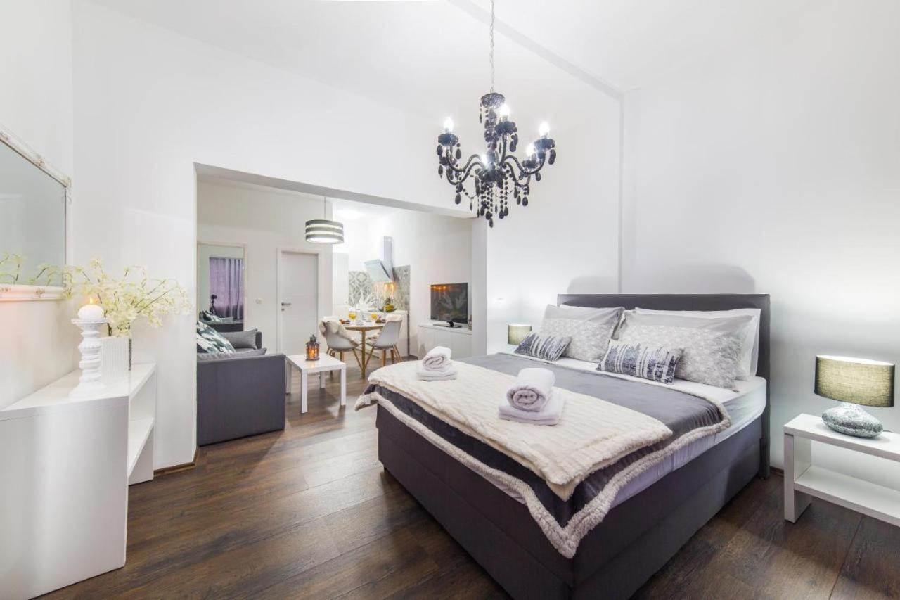 Ipm Apartments Kaštela 外观 照片