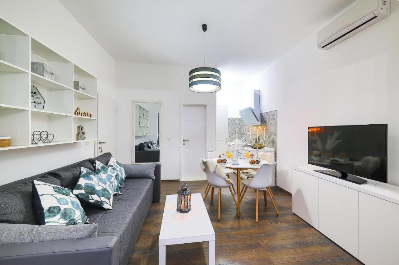 Ipm Apartments Kaštela 外观 照片