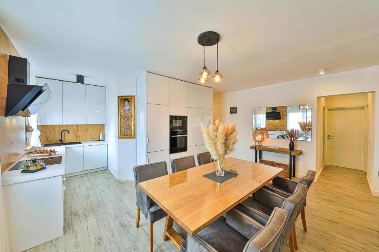 Ipm Apartments Kaštela 外观 照片